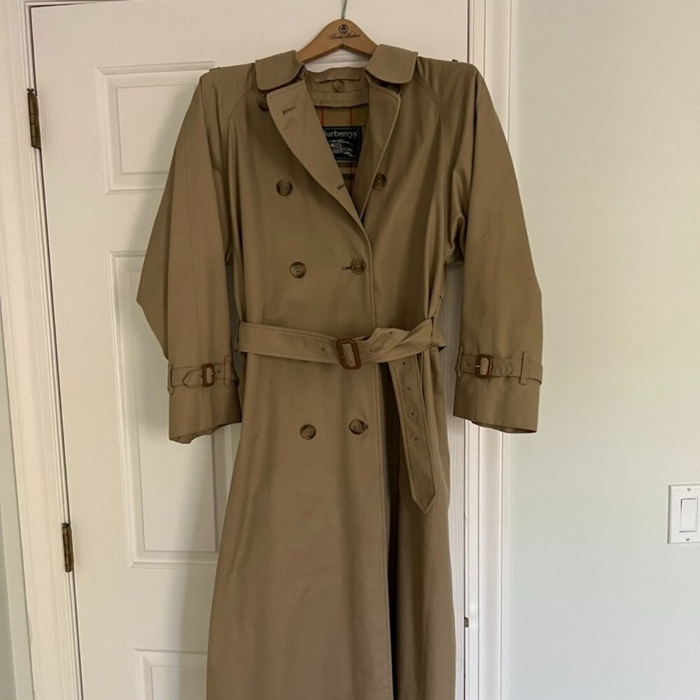 Authentic Burberry trench coat,  8 xx-long
